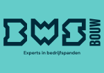 Logo BWS Bouw met pay off op turquoise achtergrond A3 PNG.png